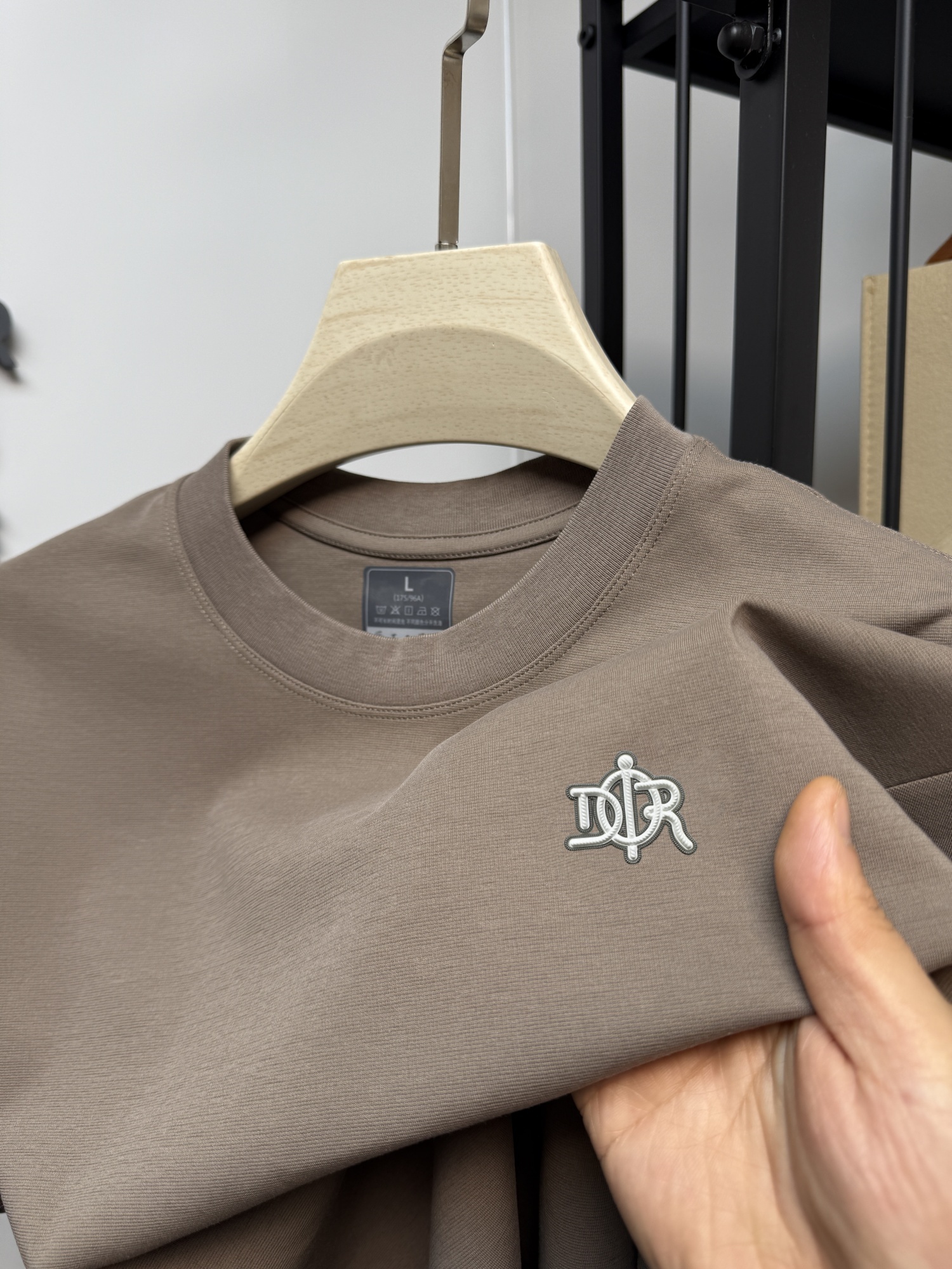 Men's Summer Round Neck T-Shir - Resin Art Logo incelemesi ve fiyatı