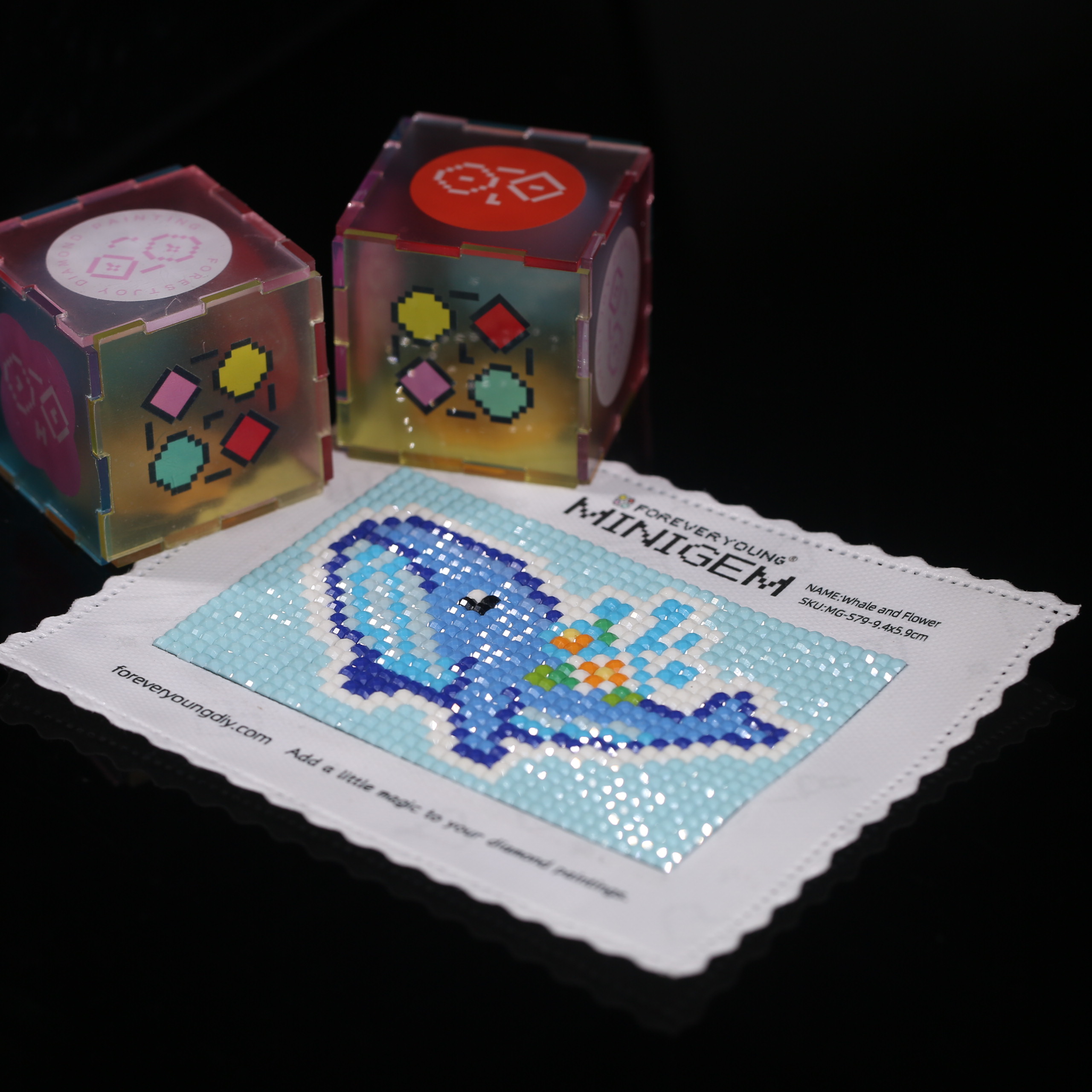 Minigem®: Whale and Flower 9.4 - Resin Art Of Flowers incelemesi ve fiyatı